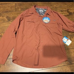 Columbia button down Omni shade